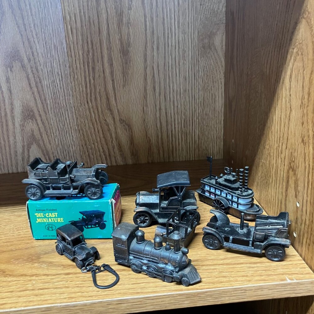 Lot of 6 VTG Miniature Car Steam Boat Train Die Cast Metal Pencil Sharpeners